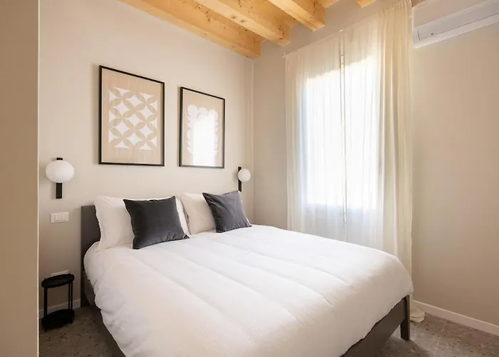 Palazzo Cividale Luxury Apartment Vicenza